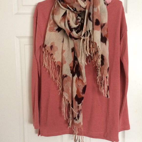 DIVIDED Pink Basic Sweater | XS - Picture 3 of 6